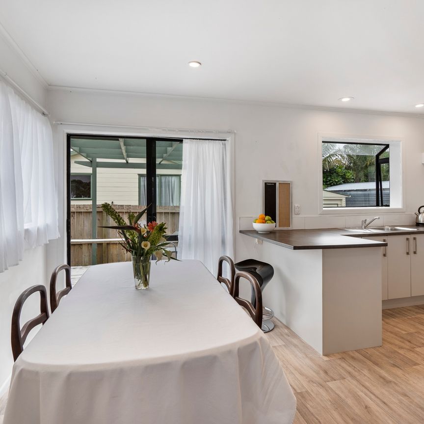 Manurewa Living! - Photo 1