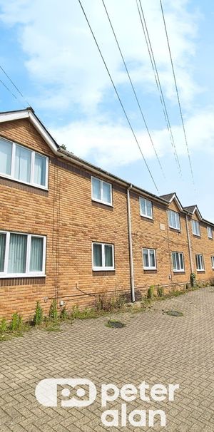 St. Mary Street, Risca, NEWPORT - Photo 2