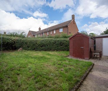 West Close, Keyworth, Nottingham - Photo 4