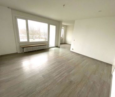 Frei ab sofort.: 2-Zimmer-Wohnung mit modernem Tageslichtbad und Ba... - Photo 3