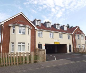 2 bedroom flat to rent - Photo 6