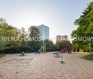 Warszawa, Ochota, ul. 1 Sierpnia - Photo 1