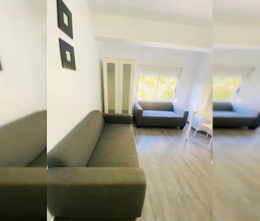 Room in a shared 4-bedroom apartment for rent in Albors - Photo 2