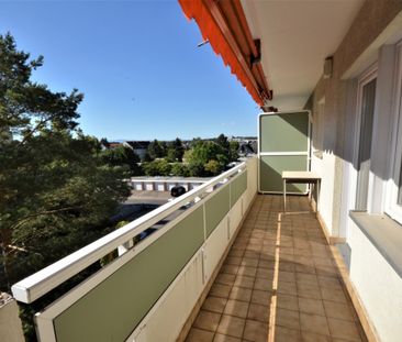 Komfortable 1-Zimmer-Wohnung mit sonnigem Balkon und Aufzug - Photo 4