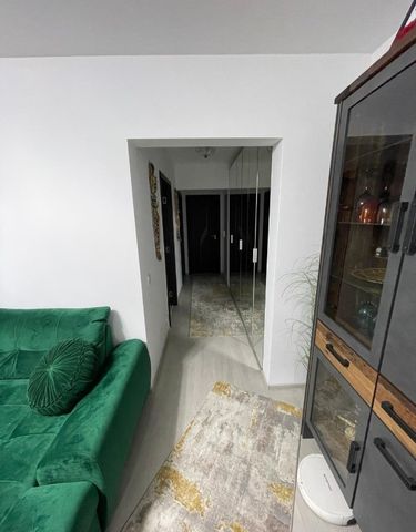 Zona Dristor,in apropiere Mall Park Lake, - Fotografie 5