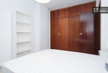 granada, Andalusia 18004