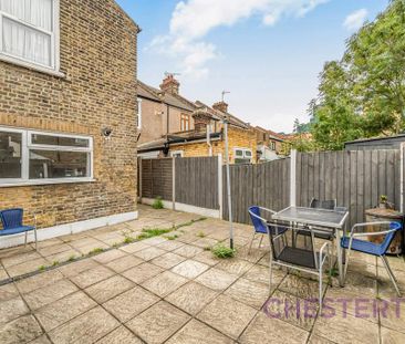 4 bedroom terraced house to rent - Photo 2