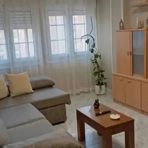 Piso en alquiler en Vilanova de Arousa - Photo 1