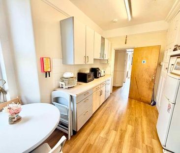 Surrey Road, North Harrow, HA1 - Photo 3