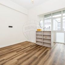 Apartment 1 bedrooms Renovated Sintra for rent - kitchen, boiler, 2nd floor - Photo 1