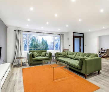 4 bedroom bungalow to rent - Photo 1