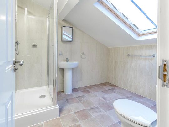 3 bedroom apartment to rent - Photo 1