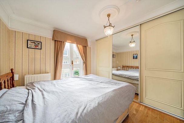 4 bedroom flat to rent - Photo 1