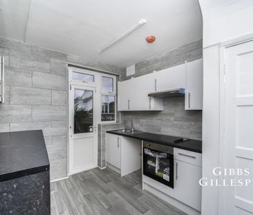 House share to rent - Photo 2