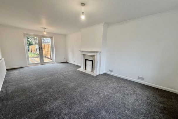 3 bedroom terraced house to rent - Photo 1