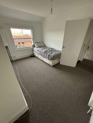 Albert Road, Bognor Regis, PO21 - Photo 1