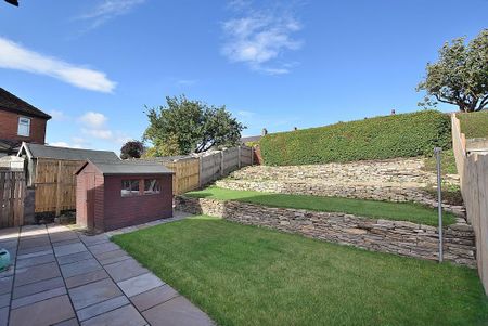 3 bedroom semi-detached house to rent - Photo 4