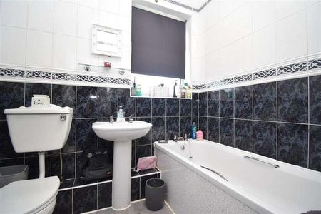 Jenkin Road, Horbury, Wakefield, WF4 - Photo 3