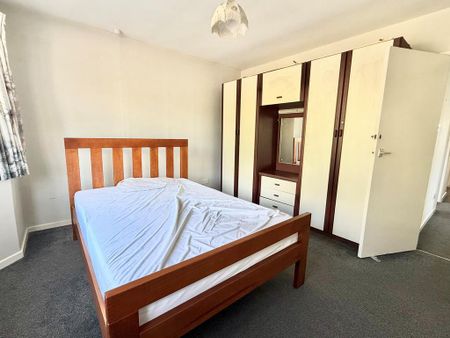 3 bedroom bungalow to rent - Photo 4