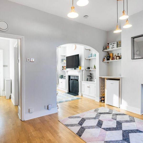 3 bedroom terraced house to rent - Photo 1
