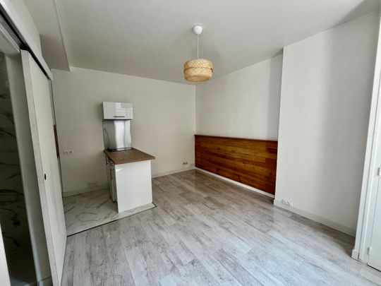 Location Appartement 1 pièce 19m² - Photo 1