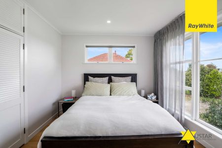 6 Te Kanawa Crescent, Henderson - Photo 4