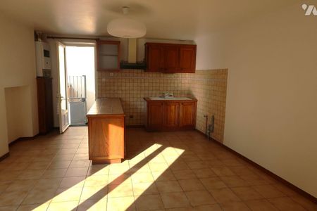 MAISON env. 39m2 hab, comprenant de plain-pied : - pièce principale avec coin-cuisine aménagé,... - Photo 3