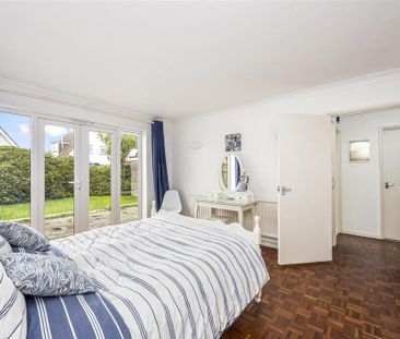 2 bedroom bungalow to rent - Photo 1