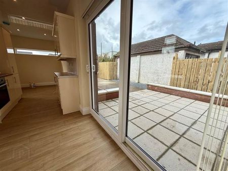 75 Loopland Park, Belfast, BT6 9DZ - Photo 3