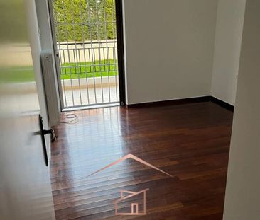 Διαμέρισμα για ενοικίαση Άνω Γλυφάδα (Γλυφάδα) - Photo 4