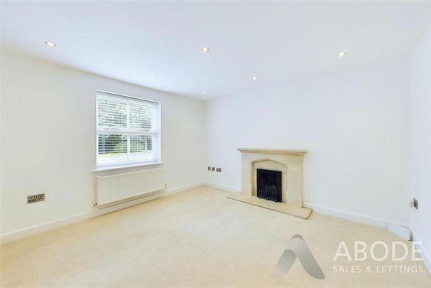 4 bedroom detached house to rent - Photo 1