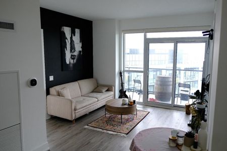For Lease - 50 George Butchart Drive Unit# 907A, Toronto, Ontario - Photo 2