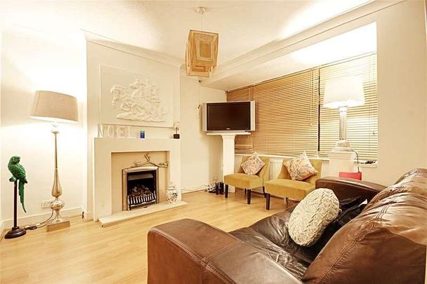 South Ordnance Road, Enfield, EN3 - Photo 1