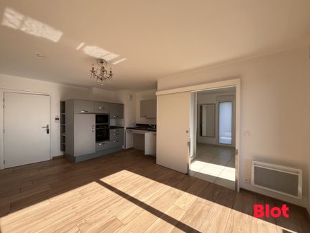 Location Appartement 2 pièces 41m² RENNES 35000 - Photo 4