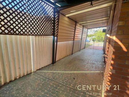 Spacious 3-Bedroom Home in a Convenient Seven Hills Location - Photo 5