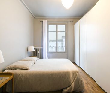 Appartement à louer rue du Mont Cenis, Paris 18ème - Photo 5