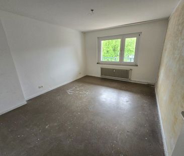 Schöne 2-Zimmer-Wohnung mit saniertem Bad und neuen Böden (3.OG ohne Aufzug) - Foto 4