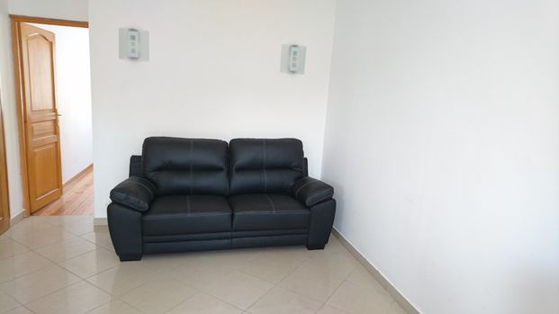 Location Appartement 2 pièces 39m² VALENCIENNES 59300 - Photo 1