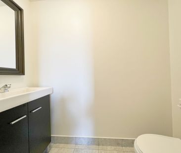 For Lease - 621A The Queensway N/A, Toronto, Ontario - Photo 1