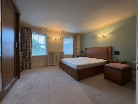 4 bedroom property to rent - Photo 5