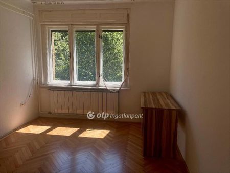 Kiadó átlagos állapotú lakás - Budapest XIV. kerület - Photo 2