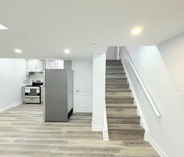For Lease - 11 Meadow Wood Crescent Unit# Basement, Hamilton, Ontario - Photo 3