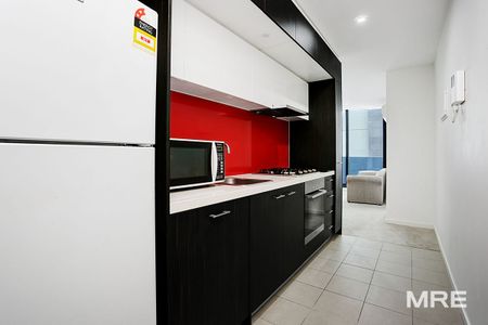 405/8 Sutherland Street, Melbourne - Photo 3