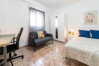 Carrer Verge de lOlivar, Torrent, Valencian Community 46900