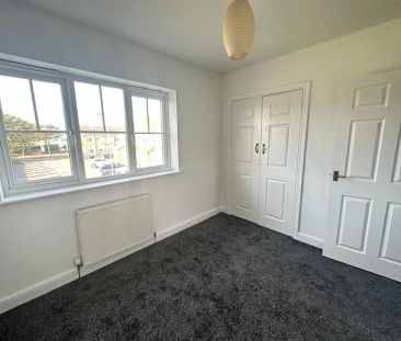 Harton Close, Redcar, TS10 5NH - Photo 3
