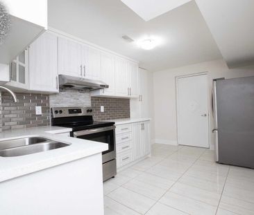 For Lease - 42 Rising HIll Ridge Unit# BASEMENT UNIT, Brampton, Ont... - Photo 1