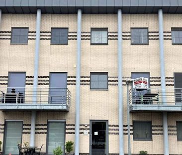 Appartement te huur in Oud-Turnhout voor € 690 met 1 slaapkamer - Photo 2