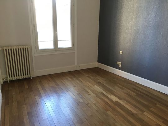 Location Appartement 3 pièces 77m² - Photo 1