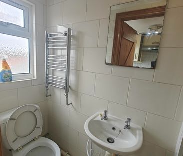 Studio Flat, Oxford Road, RG30 - Photo 3