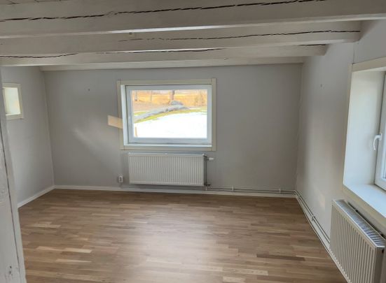 Lilla Västansjö, Jönköping - Photo 1